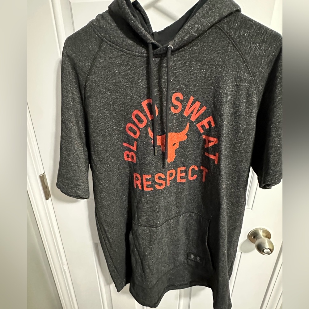Hardly worn The Rock Under Armor hooded shirt sleeve sweatshirt